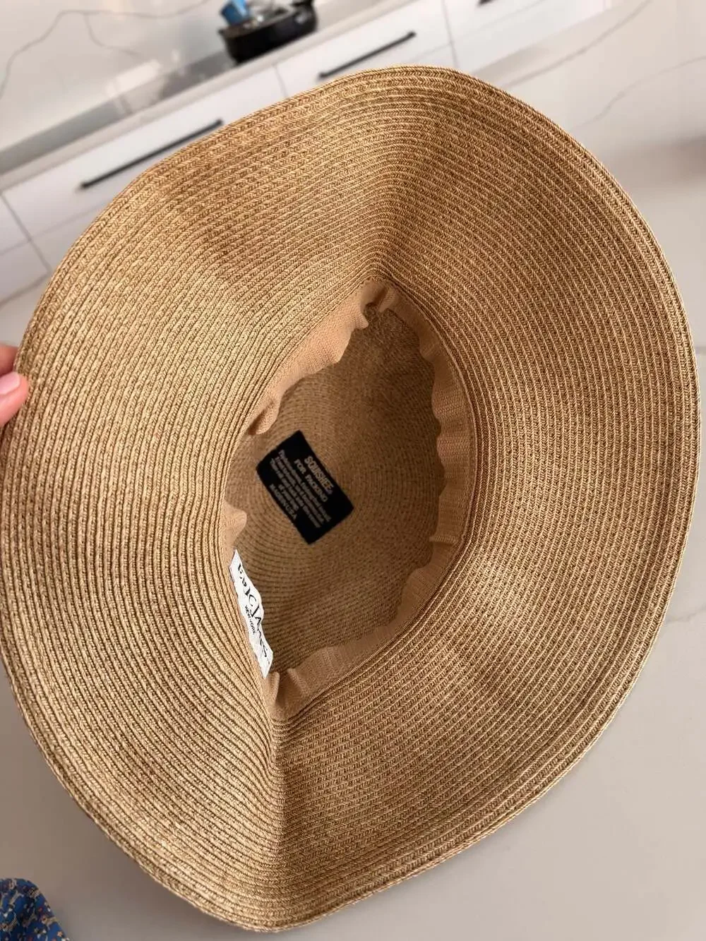 Eric Javits Squishee Packable Wide Brim Sun Hat - Picture 4 of 7